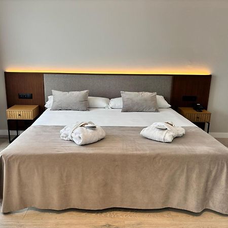 Arva Santiago Leon Hotel Buitenkant foto