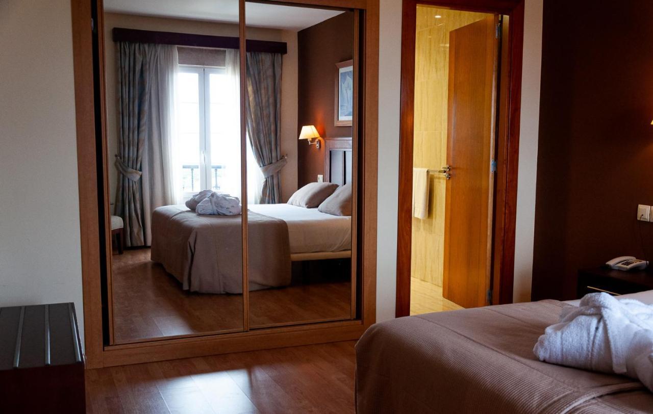 Arva Santiago Leon Hotel Buitenkant foto